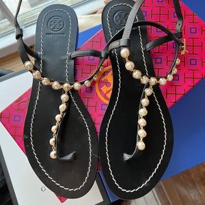 Tory Burch Emmy Pearl Thong